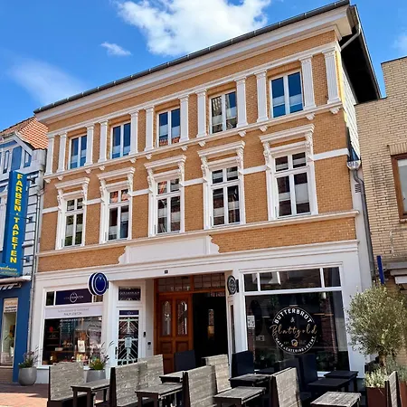 Apartmenthaus Altstadt 3 *